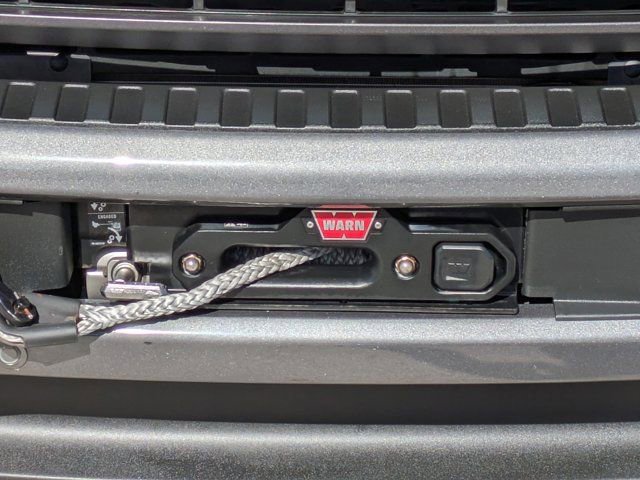 Certified 2023 Ford F250 Lariat w/ Sport Appearance Package image 9