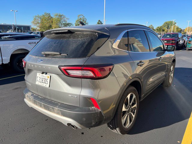 Certified 2025 Ford Escape Platinum AWD/4WD image 2