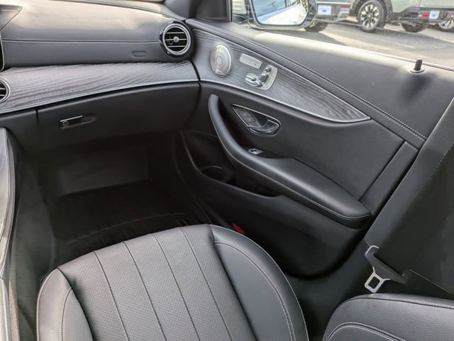 Used 2021 Mercedes-Benz E 350 4MATIC Sedan image 16
