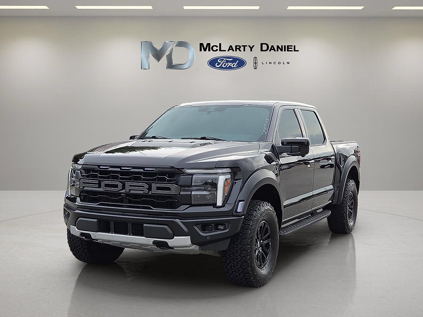 Certified 2025 Ford F150 Raptor AWD/4WD image 2
