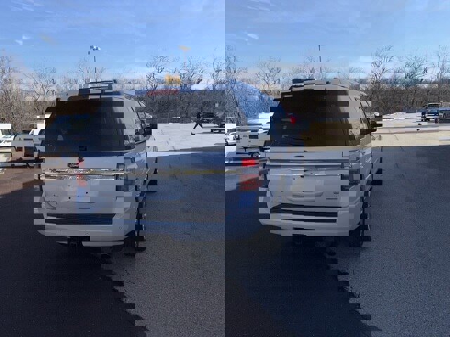 Certified 2017 Ford Expedition Limited w/ Equipment Group 301A image 15