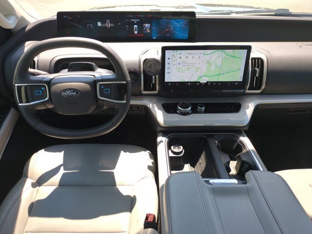 Certified 2025 Ford Expedition Active RWD image 31