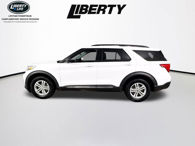 Certified 2021 Ford Explorer XLT image 2