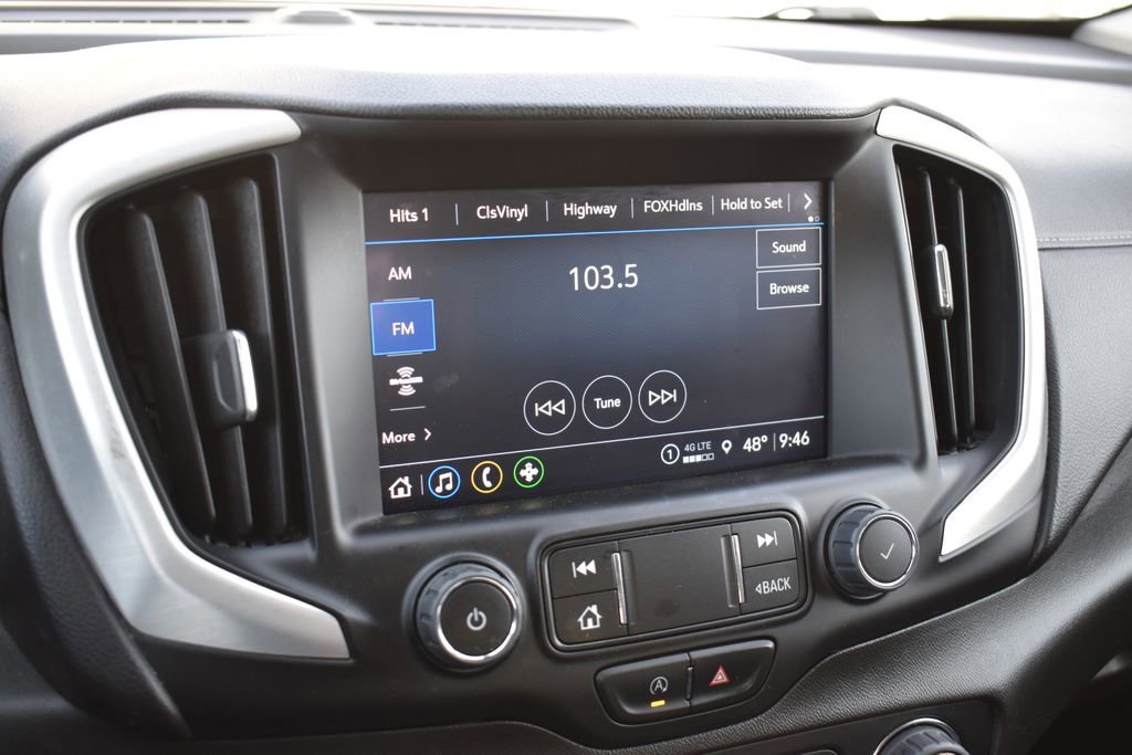 Used 2023 GMC Terrain SLT image 11