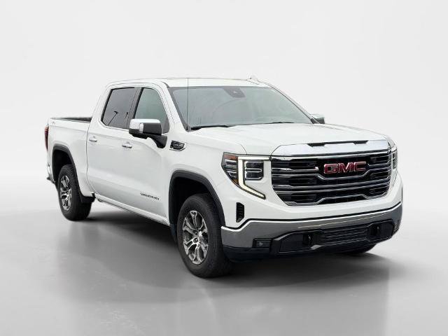 Used 2025 GMC Sierra 1500 SLT AWD/4WD image 1