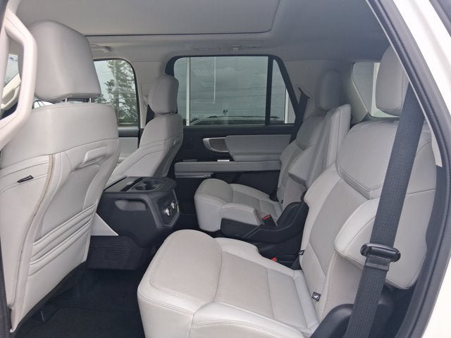 Certified 2025 Ford Expedition Platinum w/ Driver's Package AWD/4WD image 12