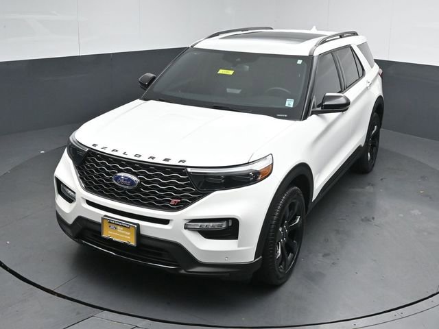 Certified 2024 Ford Explorer ST w/ Equipment Group 401A AWD/4WD image 47