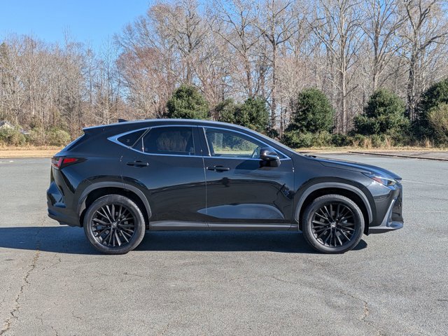 Used 2022 Lexus NX 350 LUXURY w/ Vision Package image 6