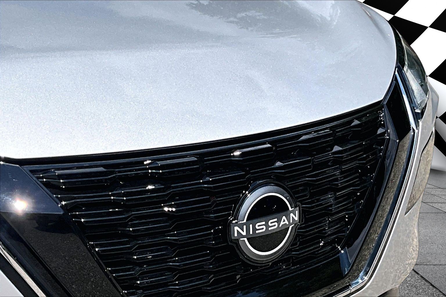 Used 2023 Nissan Rogue SV FWD image 28