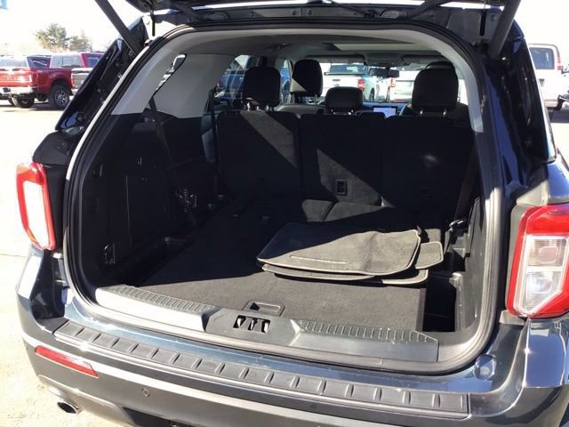 Certified 2023 Ford Explorer XLT w/ Equipment Group 202A AWD/4WD image 27