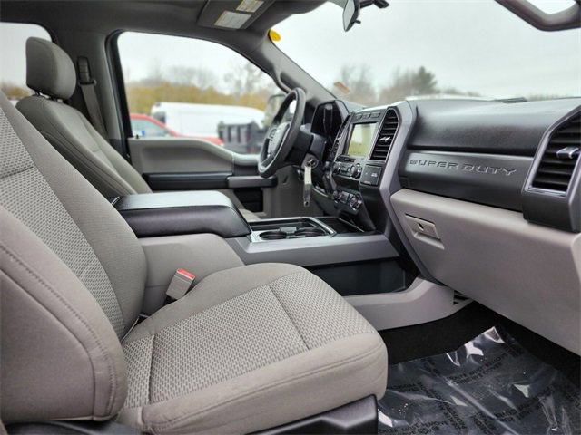 Certified 2019 Ford F250 XLT w/ XLT Premium Package image 11