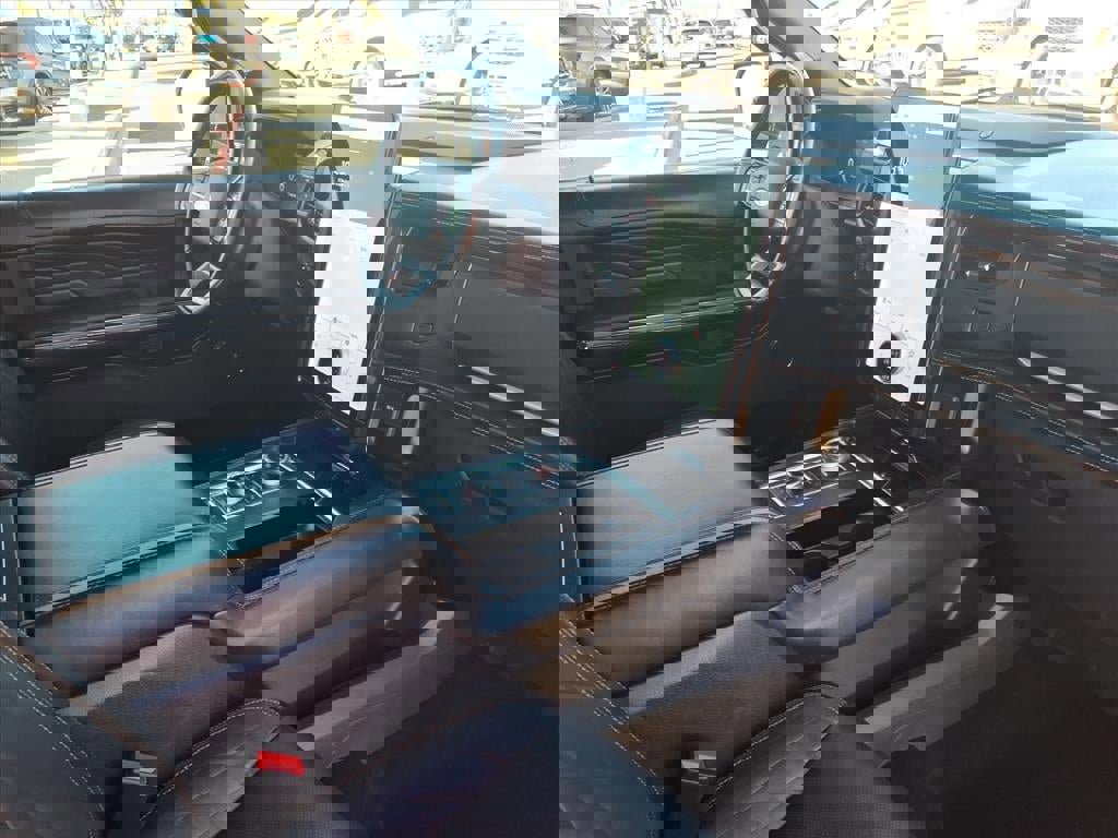 Certified 2023 Ford Expedition Max Platinum image 10