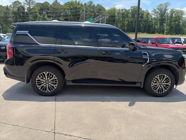 Used 2025 Nissan Armada Platinum AWD/4WD image 3