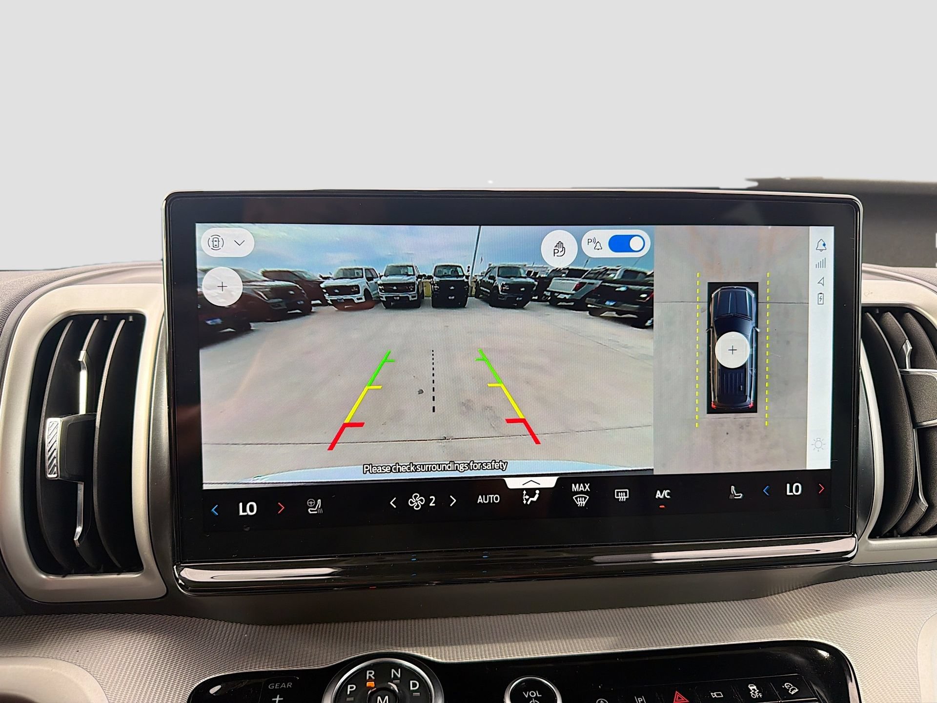 Certified 2025 Ford Expedition Active AWD/4WD image 19