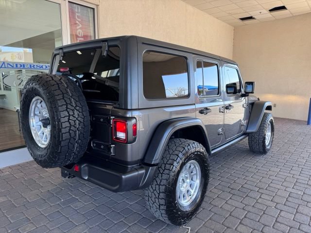 Used 2021 Jeep Wrangler Unlimited Rubicon AWD/4WD image 5