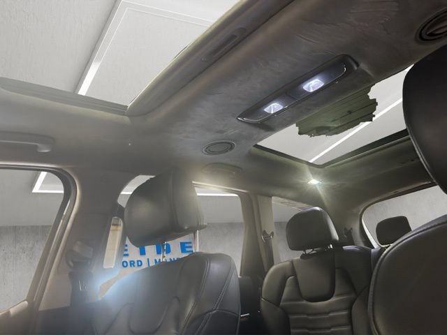 Used 2024 Kia Telluride SX Prestige AWD/4WD image 4