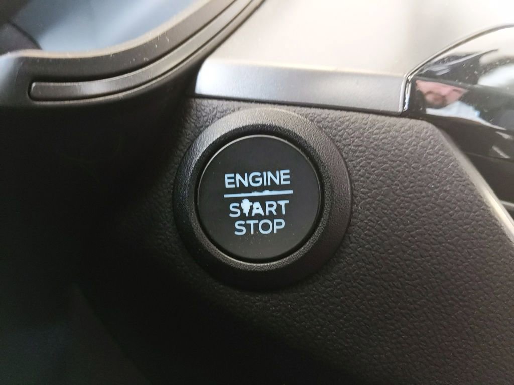 Certified 2024 Ford Escape Active AWD/4WD image 26