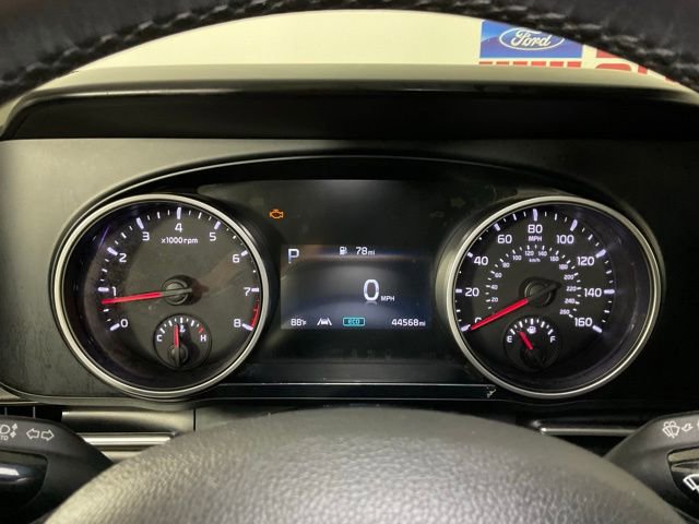 Used 2022 Kia Carnival LX image 27