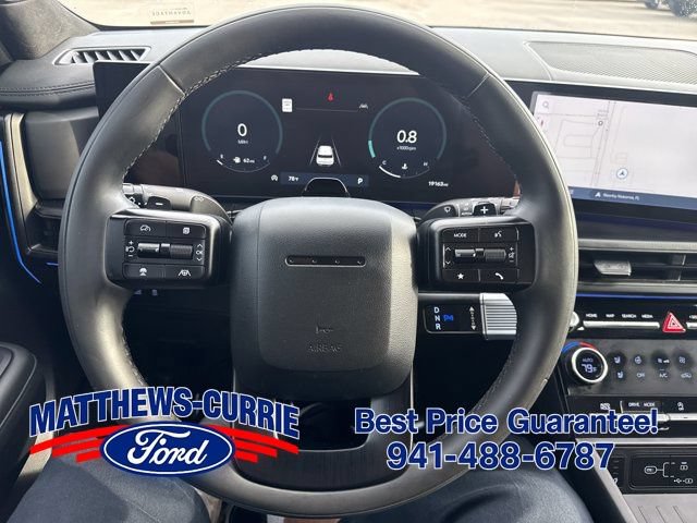 Used 2024 Hyundai Santa Fe Calligraphy FWD image 17