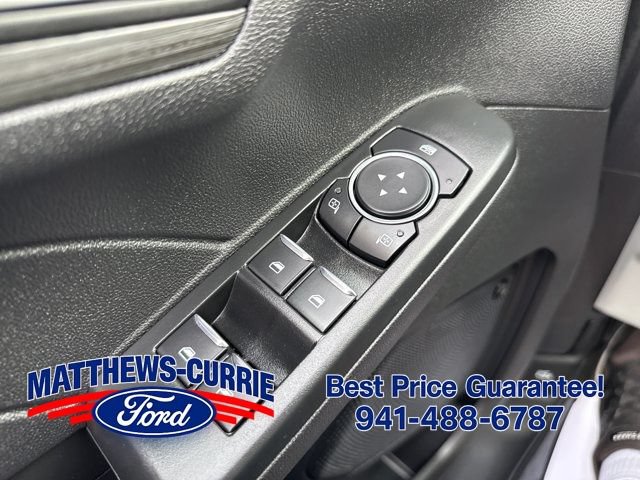 Certified 2025 Ford Escape Platinum w/ Premium Technology Package AWD/4WD image 24