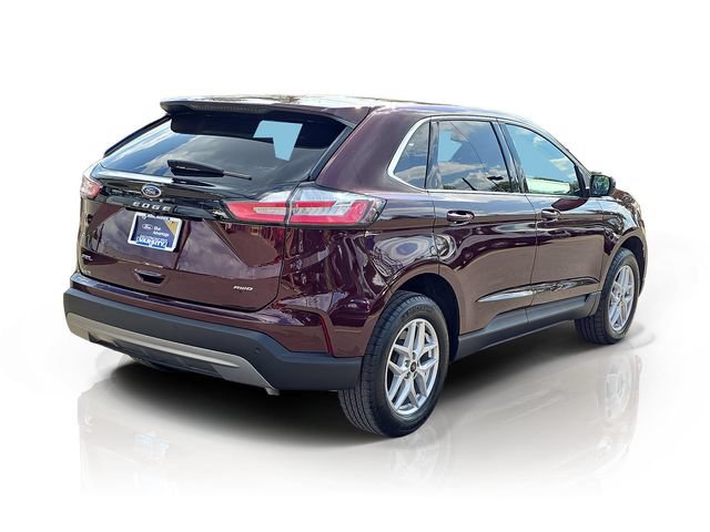 Certified 2024 Ford Edge SEL w/ Convenience Package AWD/4WD image 4