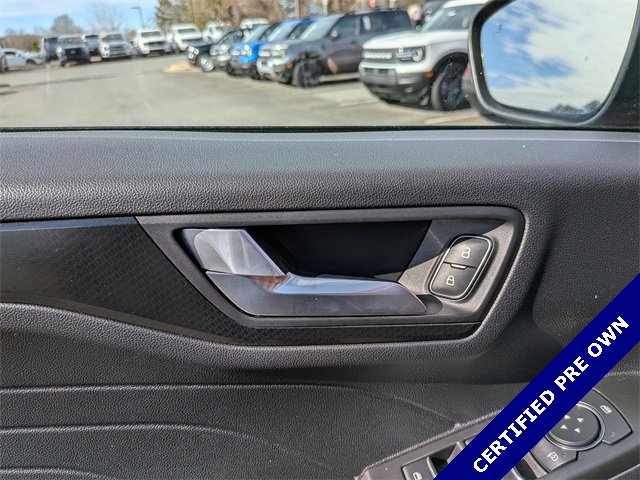 Certified 2022 Ford Escape SEL w/ SEL Stealth AWD Package image 13