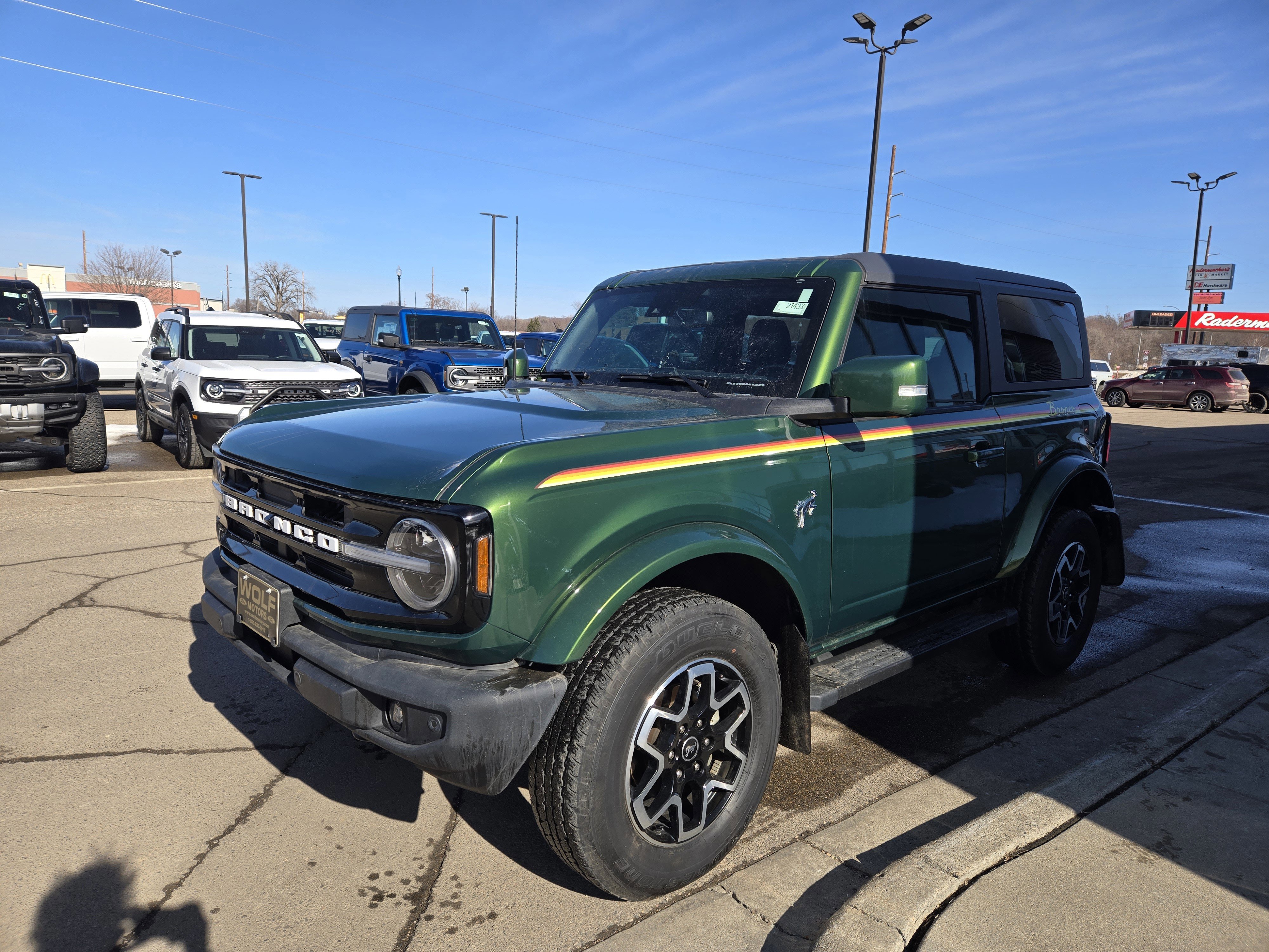 Certified 2022 Ford Bronco Outer Banks image 2