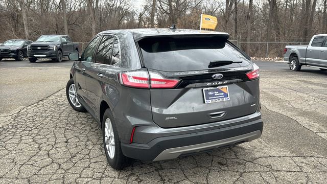 Certified 2024 Ford Edge SEL w/ Convenience Package image 3