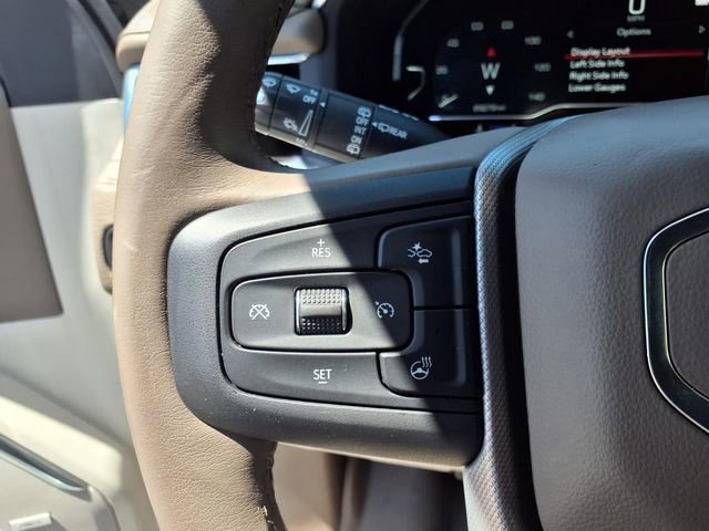 Used 2023 GMC Yukon XL Denali AWD/4WD image 26