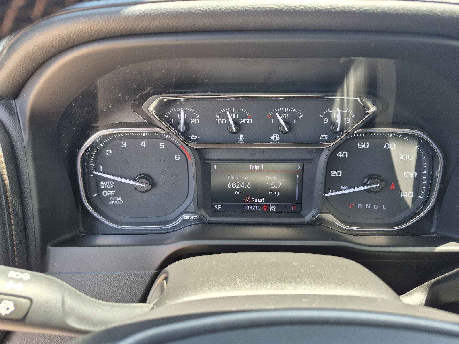 Used 2020 GMC Sierra 1500 AT4 w/ AT4 Premium Package AWD/4WD image 9