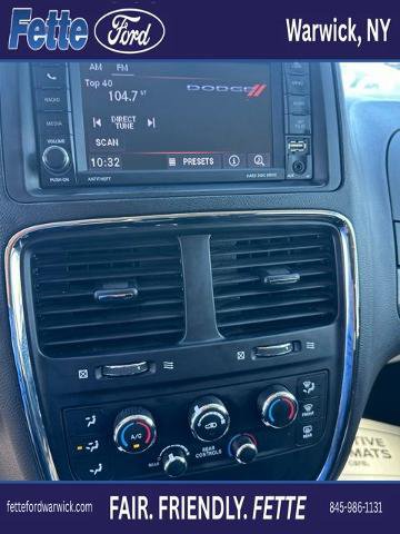 Used 2019 Dodge Grand Caravan SE FWD image 18