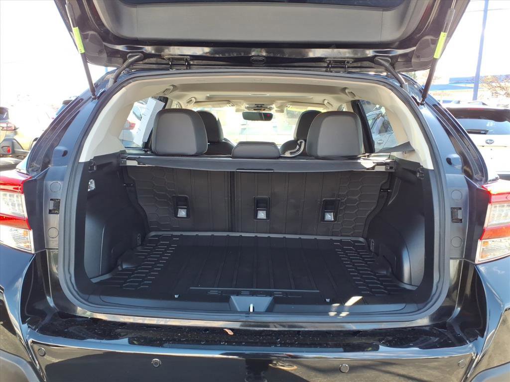 Used 2023 Subaru Crosstrek 2.5i Limited w/ Moonroof Package image 9