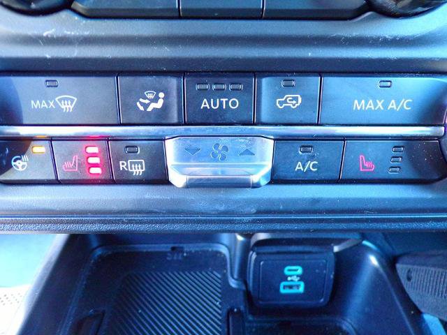 Certified 2025 Ford Bronco Badlands AWD/4WD image 21