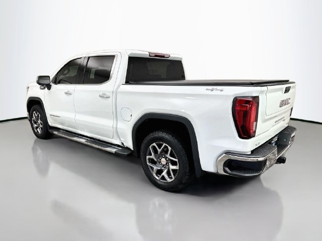 Used 2022 GMC Sierra 1500 SLT w/ SLT Premium Package AWD/4WD image 5