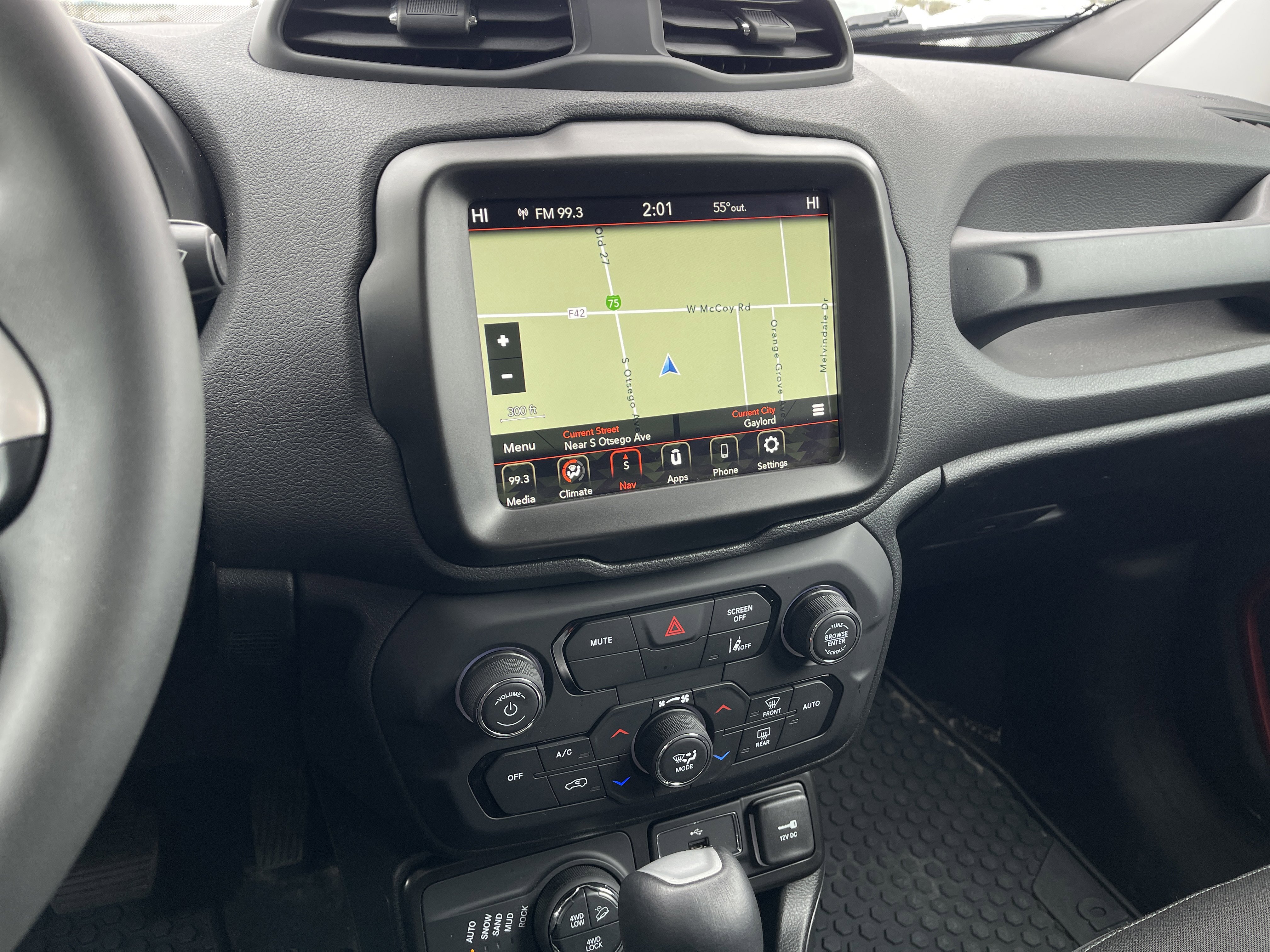 Used 2023 Jeep Renegade Trailhawk w/ Trailer Tow Group image 17