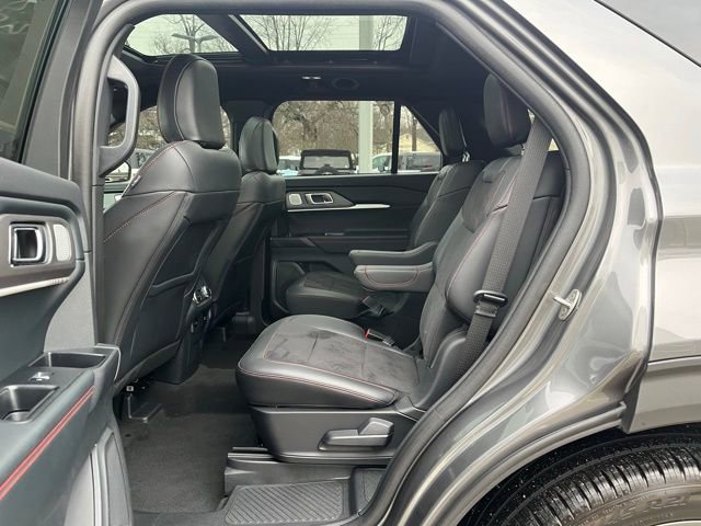 Certified 2025 Ford Explorer ST w/ Sun And Sound Package image 37