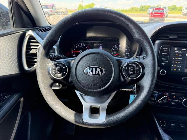Used 2020 Kia Soul FWD image 13