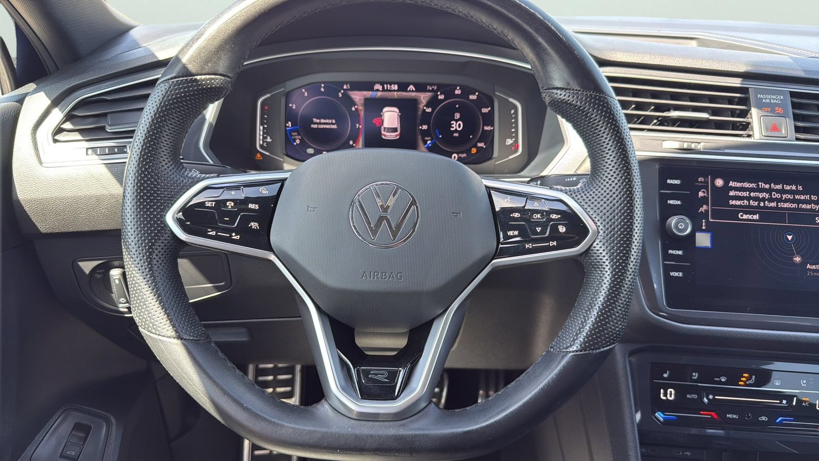 Used 2024 Volkswagen Tiguan SEL R-Line AWD/4WD image 14