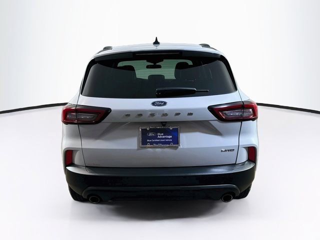 Certified 2025 Ford Escape ST-Line Select AWD/4WD image 9