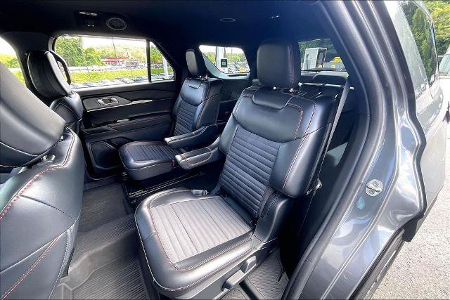 Certified 2025 Ford Explorer ST-Line w/ Premium Package RWD image 25