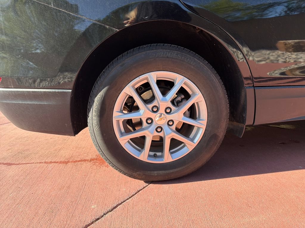 Used 2024 Chevrolet Equinox LT AWD/4WD image 36