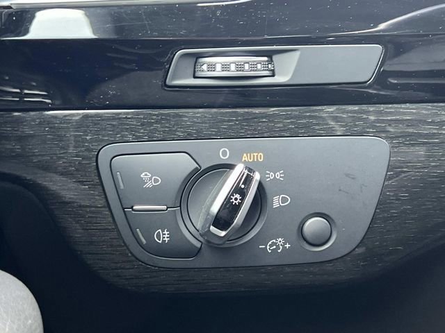 Used 2017 Audi Q7 3.0T Premium Plus w/ Premium Plus Package image 31