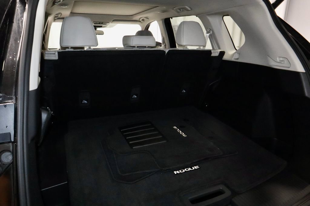Used 2023 Nissan Rogue SV w/ SV Premium B Package AWD/4WD image 15