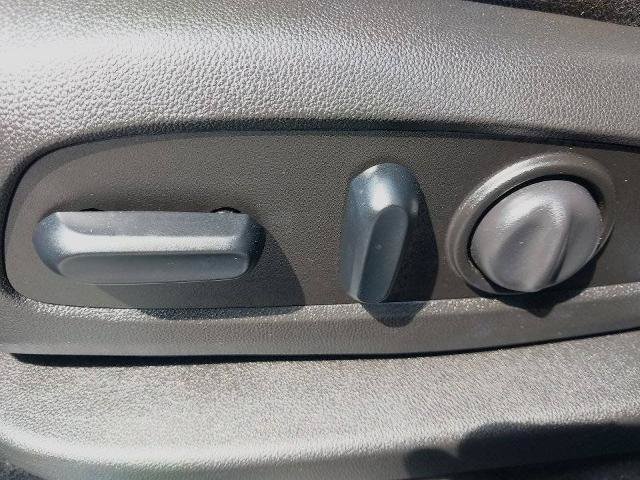 Used 2019 Chevrolet Equinox LT AWD/4WD image 20