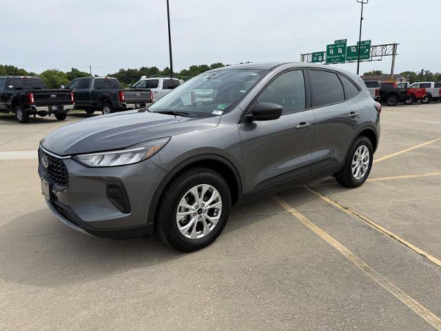 Certified 2025 Ford Escape Active AWD/4WD image 4