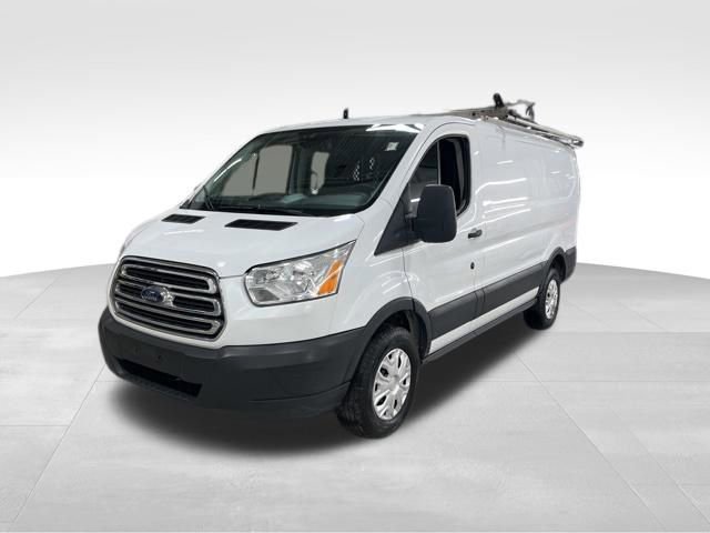 Certified 2019 Ford Transit 250 130 Low Roof w/ Exterior Upgrade Package image 8