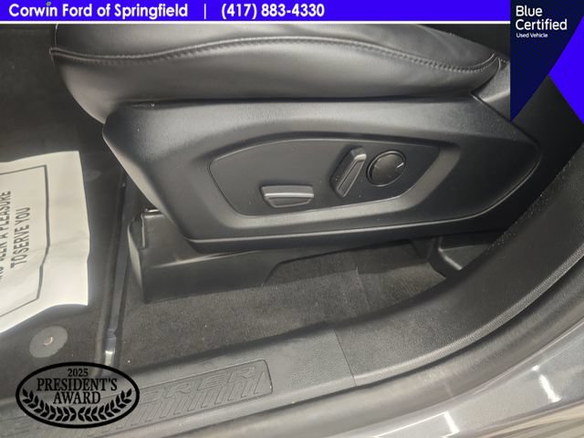 Certified 2022 Ford Explorer XLT w/ Equipment Group 202A AWD/4WD image 37