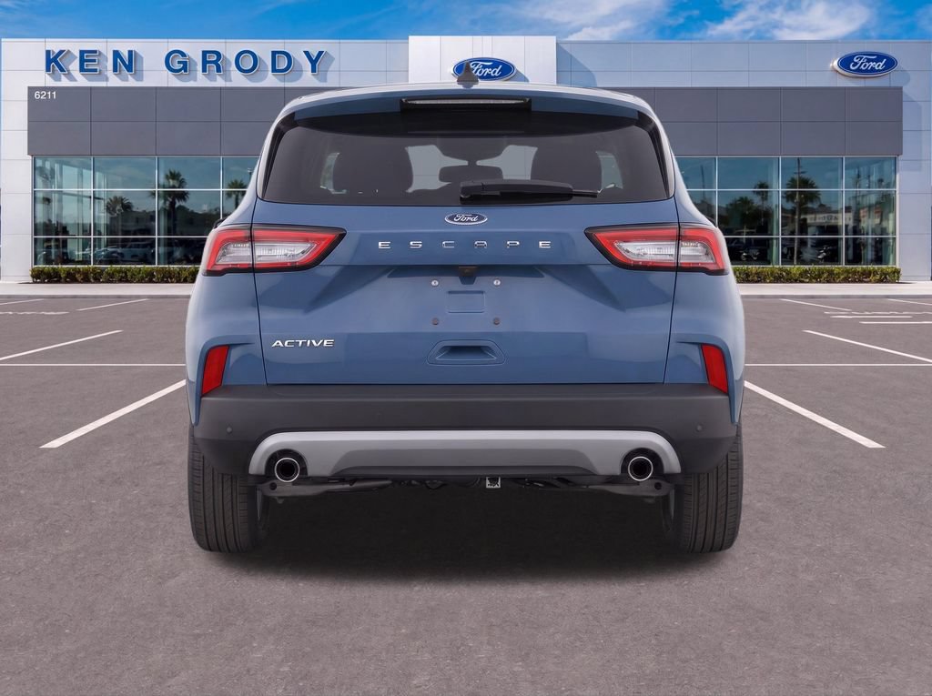 Certified 2025 Ford Escape Active w/ Tech Pack #1 FWD image 5