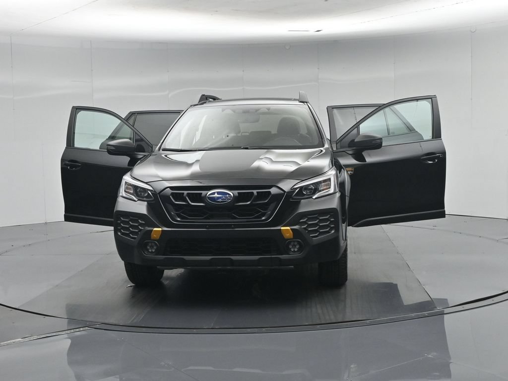 Used 2025 Subaru Outback Wilderness AWD/4WD image 36