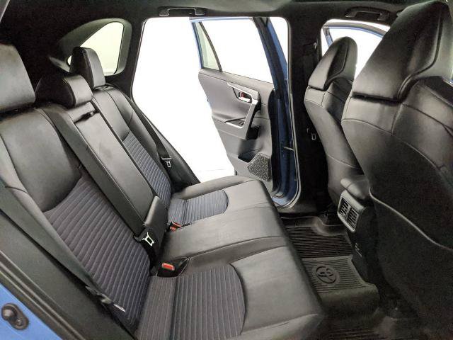 Used 2022 Toyota RAV4 XSE AWD/4WD image 19